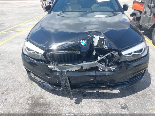 Продажа на аукционе авто 2019 Bmw 530i, vin: WBAJA5C5XKWW08160, номер лота: 44705930