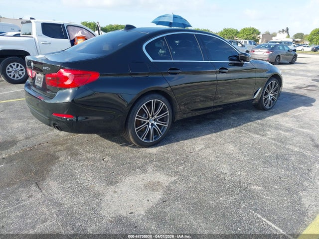 Продажа на аукционе авто 2019 Bmw 530i, vin: WBAJA5C5XKWW08160, номер лота: 44705930
