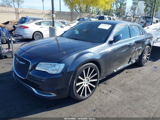2015 CHRYSLER 300 2C3CCAAGXFH829916 Photo 1