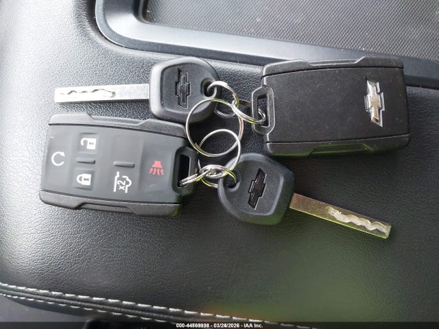 1GNSKGKCXLR117305 Chevrolet Suburban 4wd Ls
