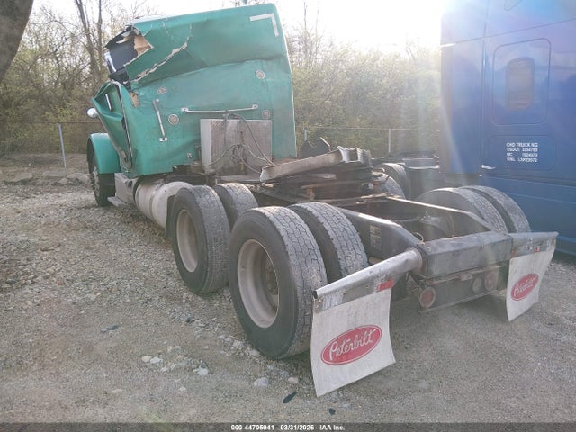 Продажа на аукционе авто 2016 Peterbilt 367, vin: 1XPTDP9X3GD358723, номер лота: 44705941