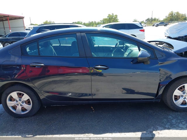 Aukcja sprzedaży 2016 Chevrolet Cruze Ls Auto, vin: 1G1BC5SM1G7293155, numer aukcji: 44705944