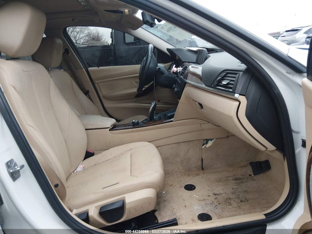 Продажа на аукционе авто 2014 Bmw 320i Xdrive, vin: WBA3C3C56EF985001, номер лота: 44705966