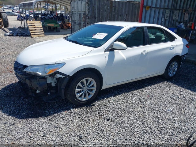 Toyota CAMRY LE 2016 4T1BF1FK2GU143262 Image 2