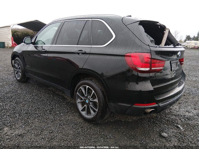 2017 BMW X5 5UXKR0C52H0U52712 Photo 2