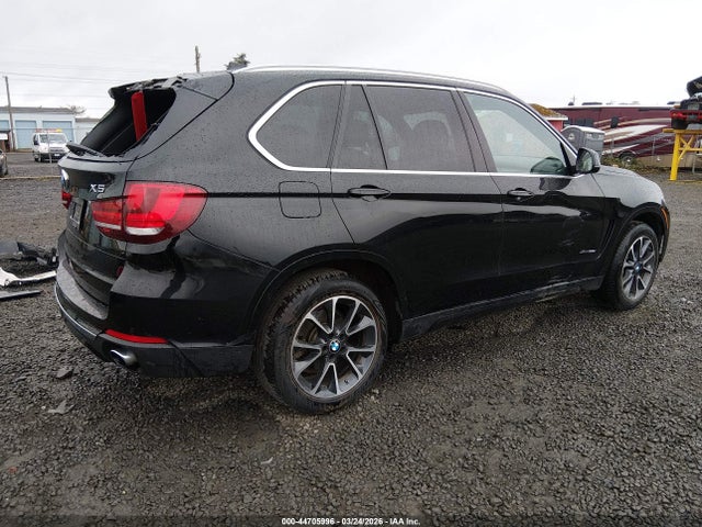 2017 BMW X5 5UXKR0C52H0U52712 Photo 3