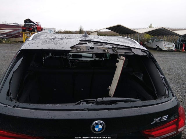 2017 BMW X5 5UXKR0C52H0U52712 Photo 5