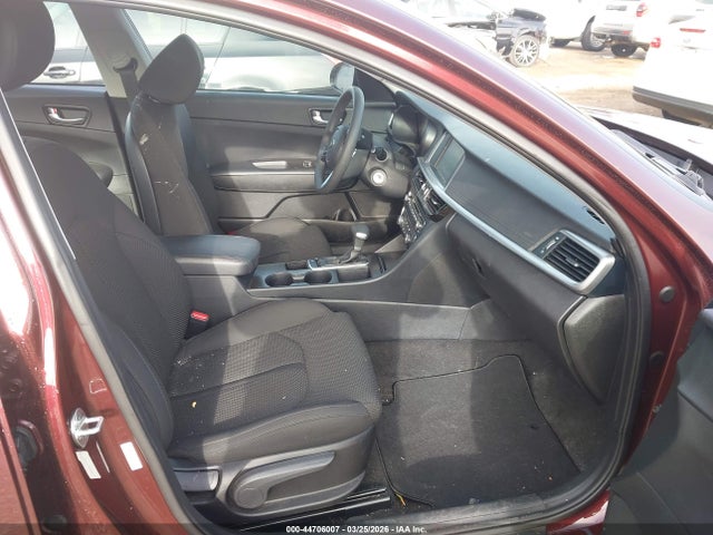 5XXGT4L38KG283753 KIA Optima Lx
