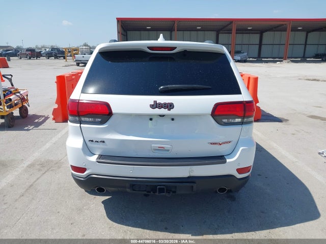 44706016 :رقم المزاد ، 1C4RJFLG2JC418897 vin ، 2018 Jeep Grand Cherokee Trailhawk 4x4 مزاد بيع