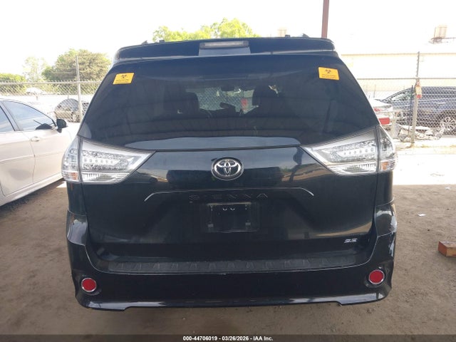 Toyota Sienna Se Premium 8 Passenger 2015 5TDXK3DC8FS606375 Image 16