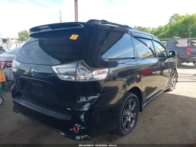 2015 TOYOTA SIENNA 5TDXK3DC8FS606375 Photo 3