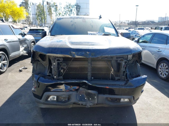 3GCUWDED3LG156682 Chevrolet Silverado 1500 2wd Short Bed Rst