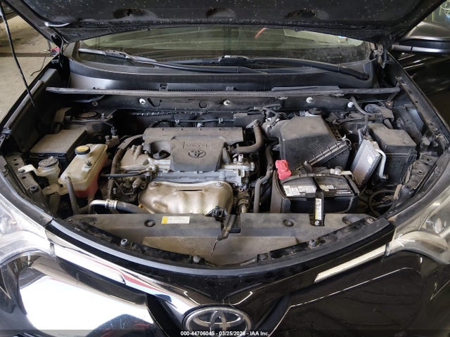 2018 Toyota Rav4 Le მანქანა იყიდება აუქციონზე, vin: 2T3BFREV7JW833565, აუქციონის ნომერი: 44706045