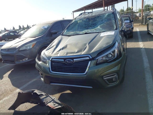 JF2SKAWC4KH444885 Subaru Forester Touring
