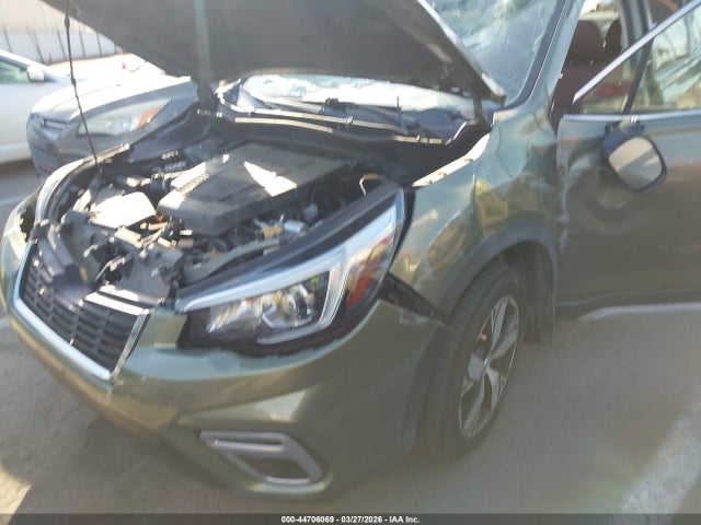 JF2SKAWC4KH444885 Subaru Forester Touring
