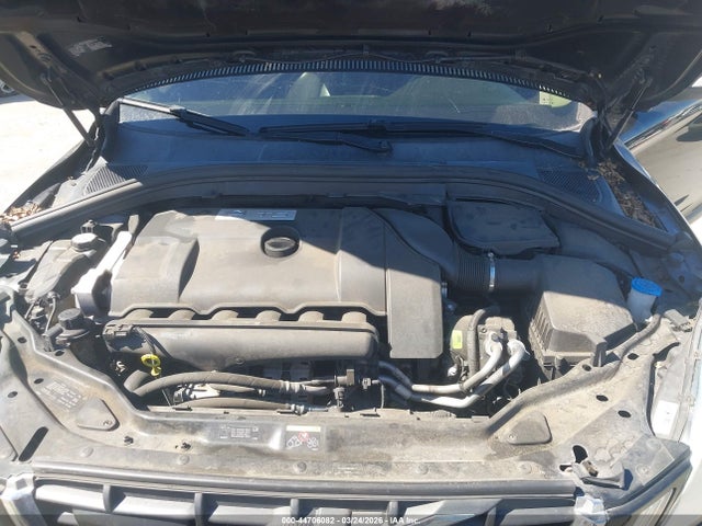 2011 VOLVO XC60 YV4902DZ3B2186777 Photo 9