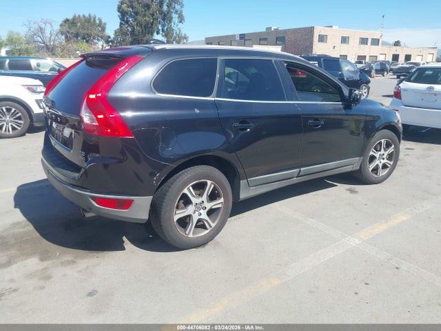 2011 VOLVO XC60 YV4902DZ3B2186777 Photo 3