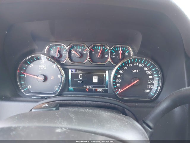 44706087 :رقم المزاد ، 1GKS2BKC7JR145351 vin ، 2018 Gmc Yukon Slt مزاد بيع