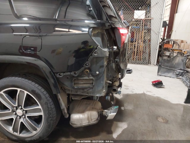 1GKKNXLS9HZ141290 GMC Acadia Denali