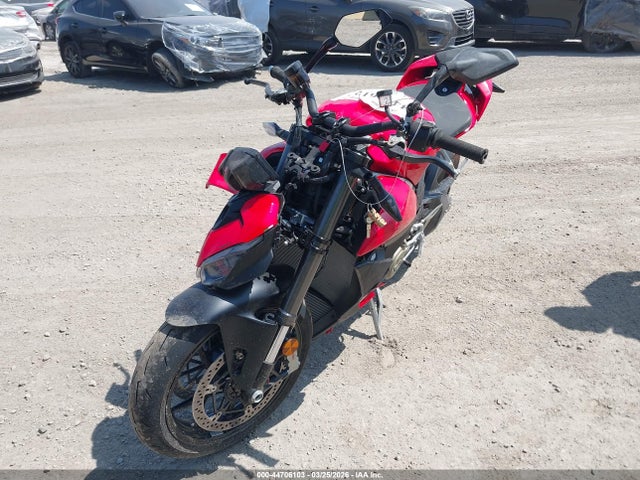 Ducati Streetfighter V4/v4s 2026 ZDMFAK6W4TB001745 Image 2