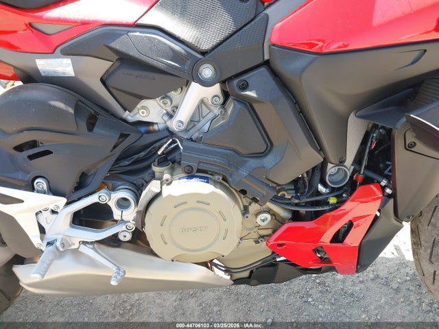 Ducati Streetfighter V4/v4s 2026 ZDMFAK6W4TB001745 Image 8