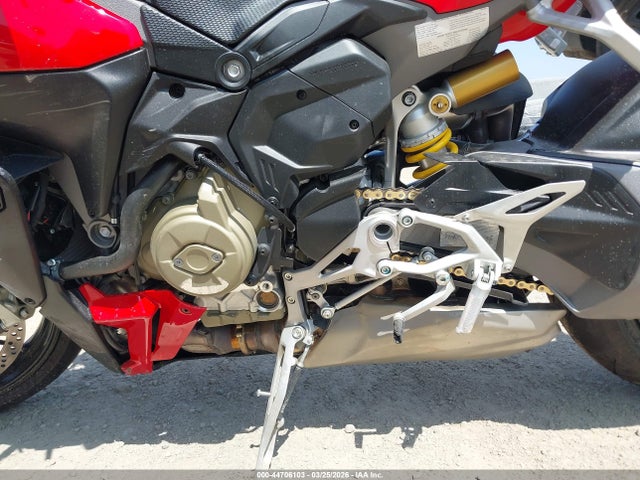 Ducati Streetfighter V4/v4s 2026 ZDMFAK6W4TB001745 Image 9