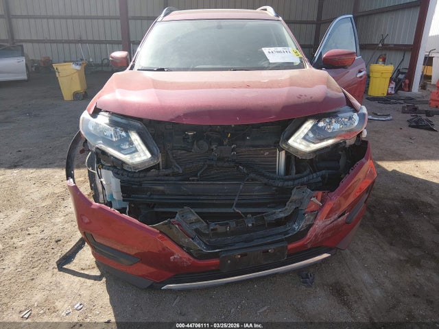 5N1AT2MV9JC819453 Nissan ROGUE SV