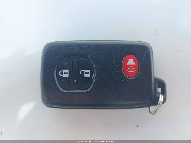 Toyota Prius Two 2015 JTDKN3DU9F0444351 Image 11