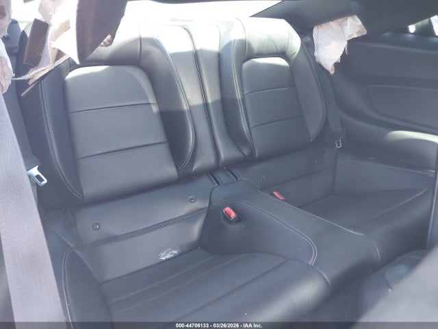1FA6P8CFXF5322585 Ford Mustang Gt Premium