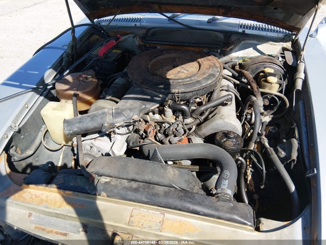 44706148 :رقم المزاد ، 107102412002007 vin ، 1973 Mercedes-benz 250 Se Coupe مزاد بيع