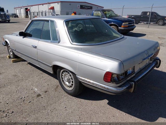 44706148 :رقم المزاد ، 107102412002007 vin ، 1973 Mercedes-benz 250 Se Coupe مزاد بيع