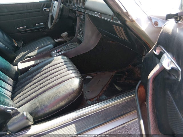 44706148 :رقم المزاد ، 107102412002007 vin ، 1973 Mercedes-benz 250 Se Coupe مزاد بيع