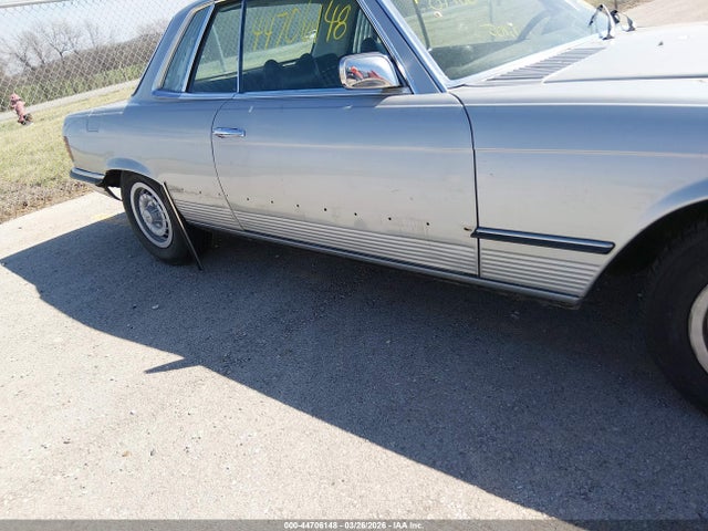 44706148 :رقم المزاد ، 107102412002007 vin ، 1973 Mercedes-benz 250 Se Coupe مزاد بيع