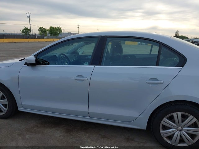 3VW2B7AJ6HM406745 Volkswagen Jetta 1.4t S