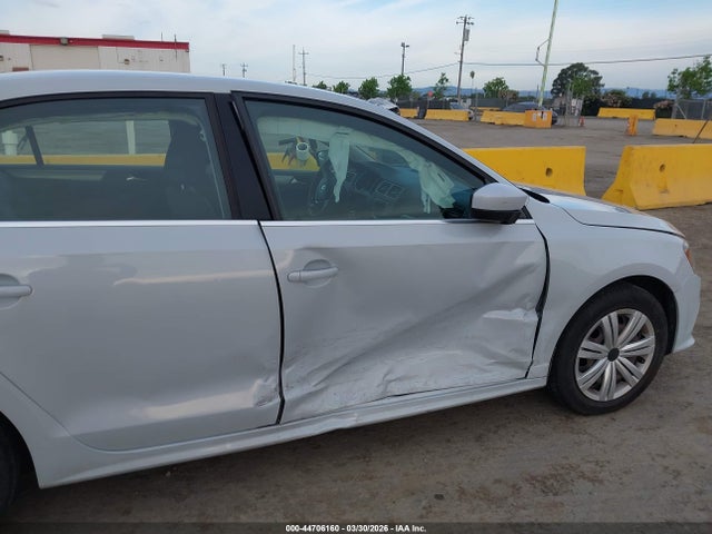 3VW2B7AJ6HM406745 Volkswagen Jetta 1.4t S