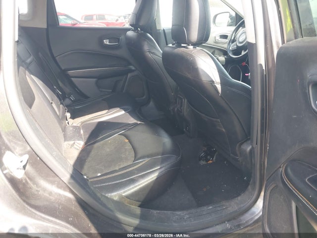 2017 Jeep New Compass Latitude Fwd მანქანა იყიდება აუქციონზე, vin: 3C4NJCBB4HT672452, აუქციონის ნომერი: 44706178