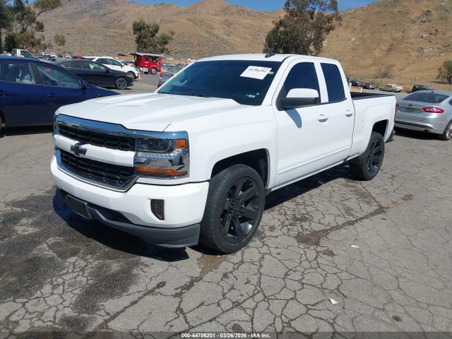 Chevrolet Silverado 1500 1lt 2018 2GCRCREC2J1113945 Image 2