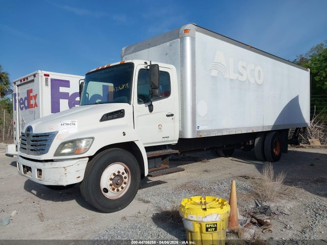 44706258 :رقم المزاد ، 5PVNE8JT772S52227 vin ، 2007 Hino Hino 268 مزاد بيع