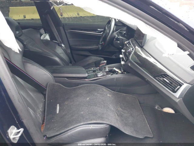 BMW M5 2022 WBS83CH02NCK64111 Image 5