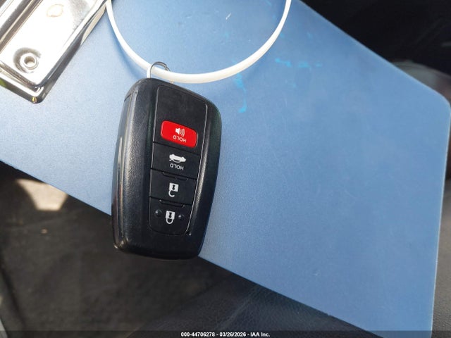 JTDT4RCE5LJ001897 Toyota Corolla Xse