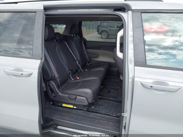 Продажа на аукционе авто 2025 Kia Carnival Mpv Ex, vin: KNDNC5K3XS6549075, номер лота: 44706300