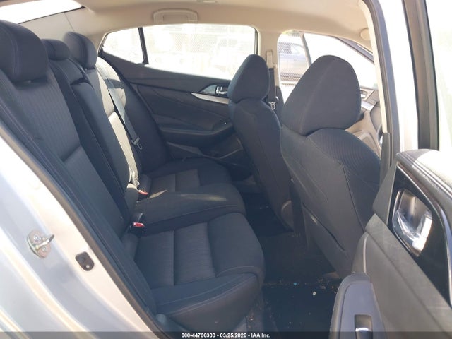 2016 Nissan Maxima 3.5 S მანქანა იყიდება აუქციონზე, vin: 1N4AA6AP9GC903407, აუქციონის ნომერი: 44706303