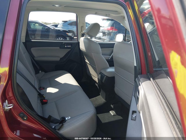 44706307 :رقم المزاد ، JF2SJARC7JH540328 vin ، 2018 Subaru Forester 2.5i Limited مزاد بيع
