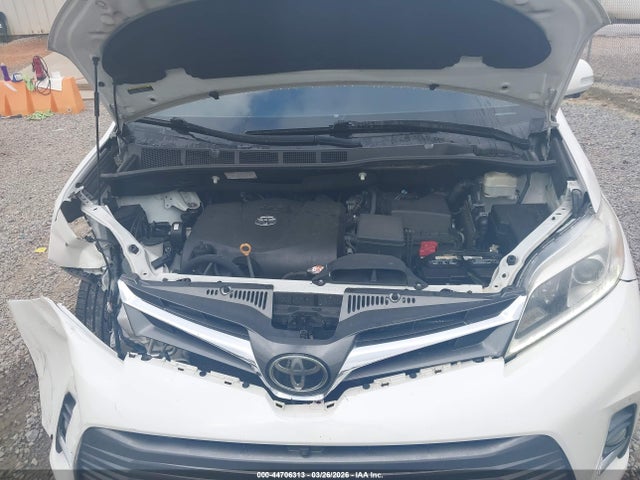 5TDYZ3DC8KS993441 Toyota Sienna Limited Premium 7 Passenger