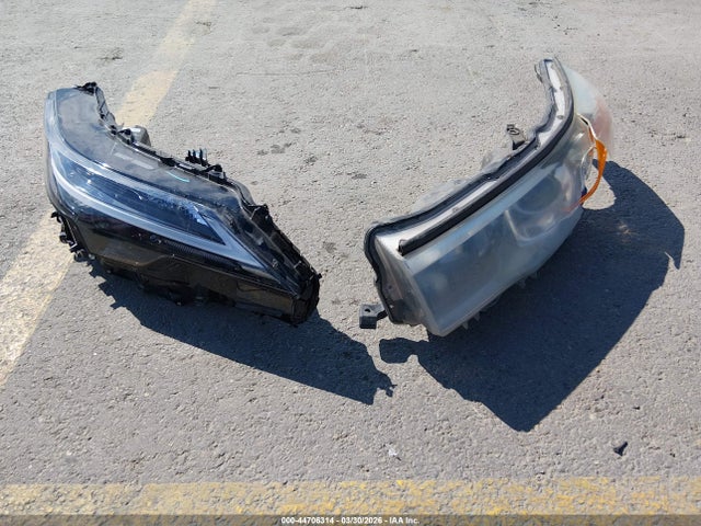 2024 Lexus Rx 350 Premium მანქანა იყიდება აუქციონზე, vin: 2T2BAMBA8RC024225, აუქციონის ნომერი: 44706314
