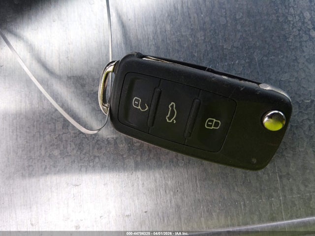 44706325 :رقم المزاد ، WVGBV3AX1EW010480 vin ، 2014 Volkswagen Tiguan R-line مزاد بيع