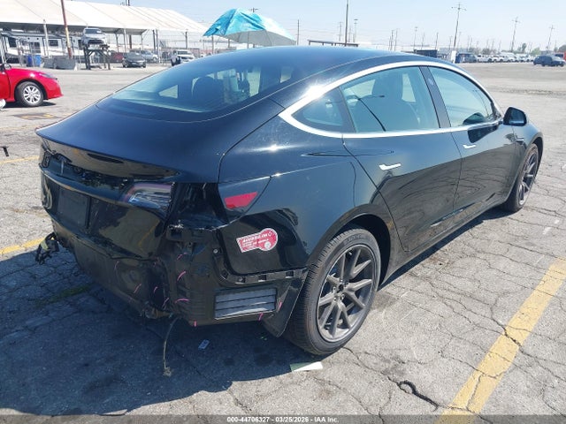 2019 TESLA MODEL 3 5YJ3E1EAXKF395248 Photo 3