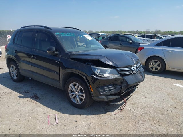 Продаж на аукціоні авто 2016 Volkswagen Tiguan S, vin: WVGBV7AX1GW585219, номер лоту: 44706342
