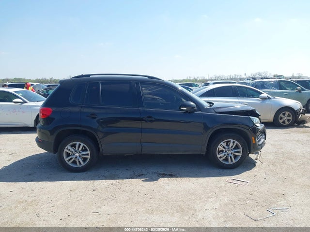 Продаж на аукціоні авто 2016 Volkswagen Tiguan S, vin: WVGBV7AX1GW585219, номер лоту: 44706342