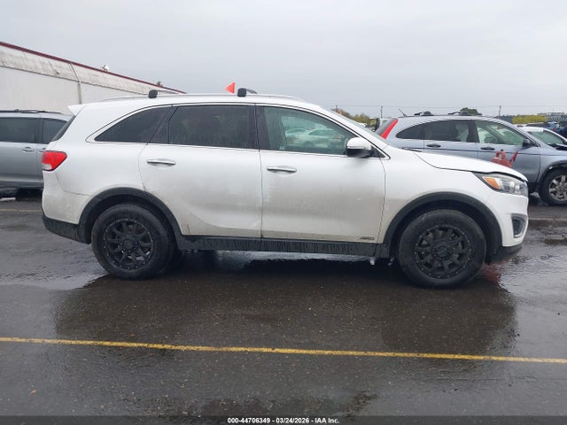 5XYPGDA30HG294760 KIA Sorento 2.4l Lx